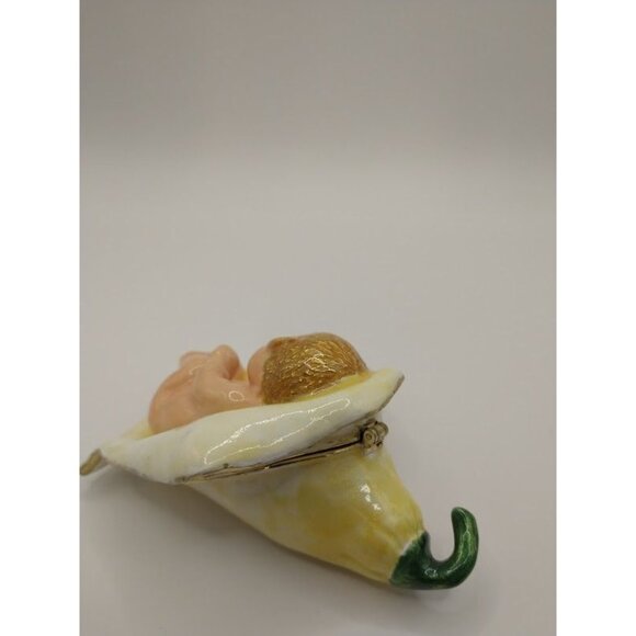 Hand-Painted Enameled Baby Sleeping in a Lily Flower Trinket Box - Picture 4 of 7